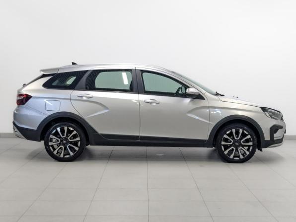 Lada (ВАЗ) Vesta I Рестайлинг (NG) с пробегом 2024 года, цена 1 525 000 рублей, 29431 км, универсал, Автокод Объявления