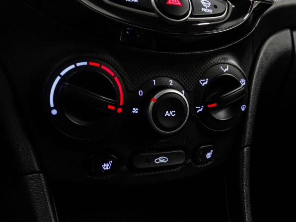 Hyundai Solaris I с пробегом 2012 года, цена 799 000 рублей, 128301 км, хэтчбек, Автокод Объявления