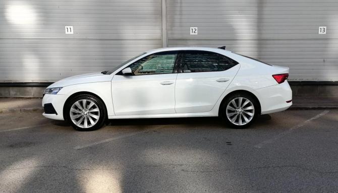 Skoda Octavia IV (A8) с пробегом 2021 года, цена 1 749 000 рублей, 152251 км, лифтбек, Автокод Объявления