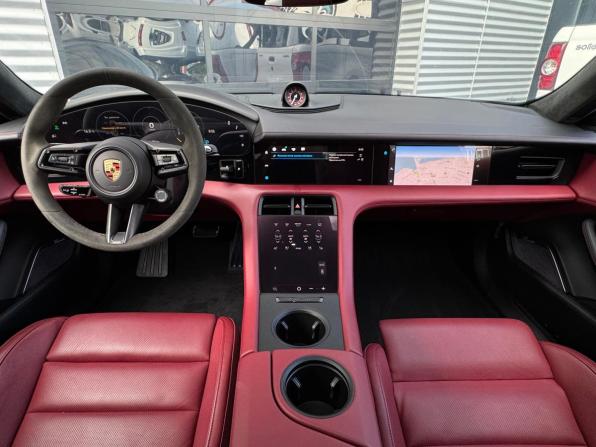 Porsche Taycan I с пробегом 2021 года, цена 12 990 000 рублей, 5680 км, седан, Автокод Объявления