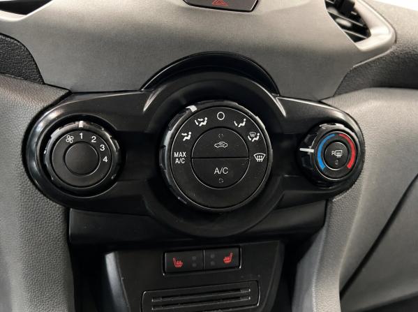 Ford EcoSport II с пробегом 2017 года, цена 950 000 рублей, 200221 км, внедорожник, Автокод Объявления