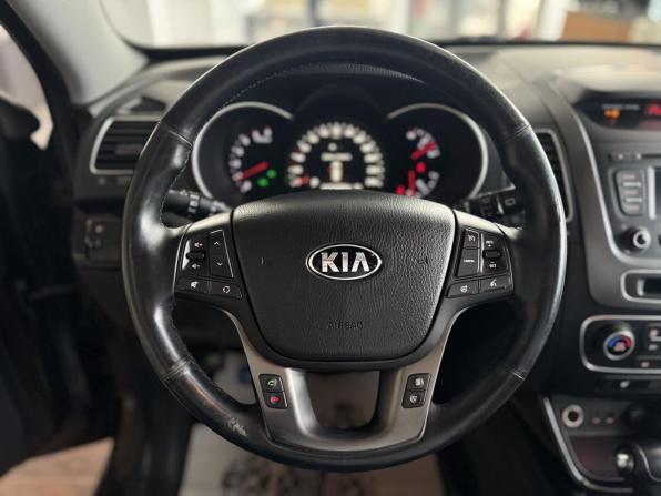 Kia Sorento II Рестайлинг с пробегом 2014 года, цена 1 499 000 рублей, 312207 км, внедорожник, Автокод Объявления