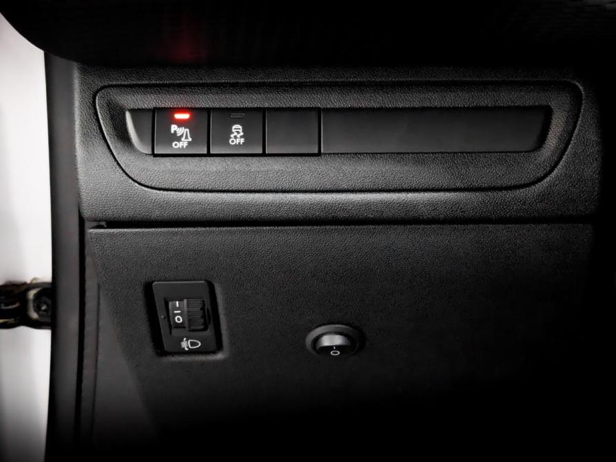 Peugeot 2008 I Москва  - изображение 25