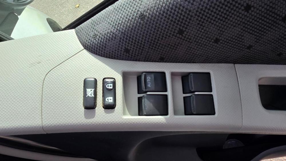 Toyota Vitz II (XP90) Санкт-Петербург  - изображение 9