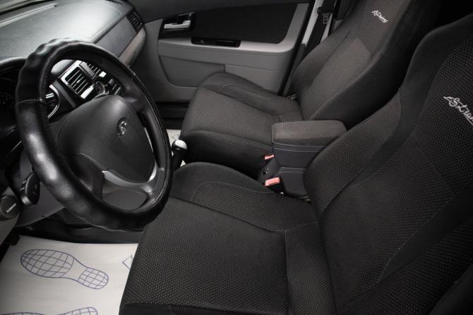 Lada (ВАЗ) Priora I с пробегом 2012 года, цена 419 000 рублей, 157703 км, хэтчбек, Автокод Объявления