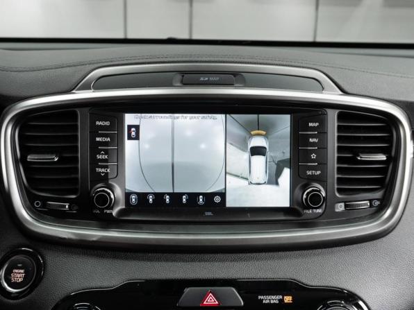 Kia Sorento III Prime Рестайлинг с пробегом 2017 года, цена 2 650 000 рублей, 91821 км, внедорожник, Автокод Объявления