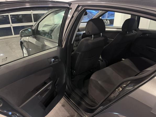 Opel Astra H Рестайлинг с пробегом 2010 года, цена 595 000 рублей, 166220 км, хэтчбек, Автокод Объявления