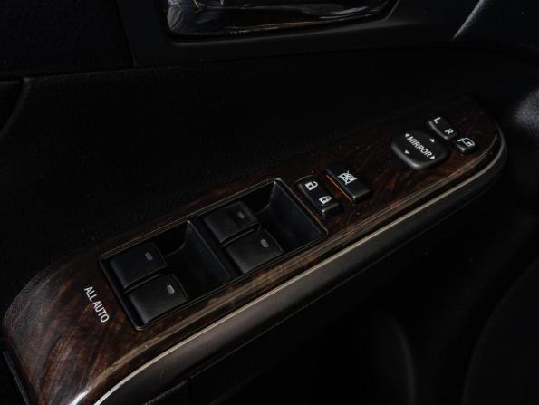 Toyota Camry VII (XV50) Рестайлинг с пробегом 2016 года, цена 2 270 000 рублей, 91239 км, седан, Автокод Объявления