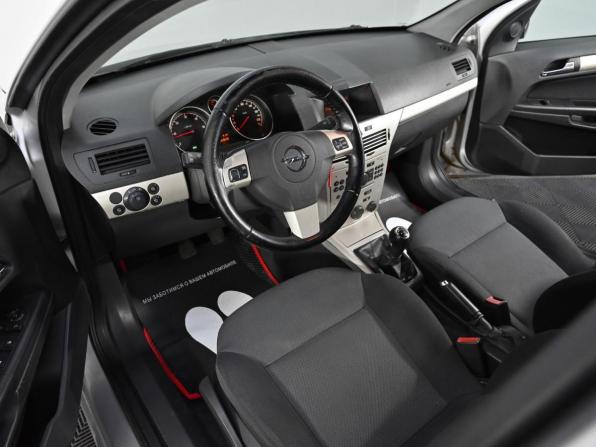 Opel Astra H Рестайлинг с пробегом 2007 года, цена 299 000 рублей, 216000 км, универсал, Автокод Объявления