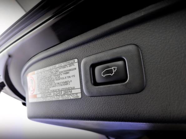 Toyota Alphard III Рестайлинг с пробегом 2018 года, цена 4 700 000 рублей, 137502 км, минивэн, Автокод Объявления