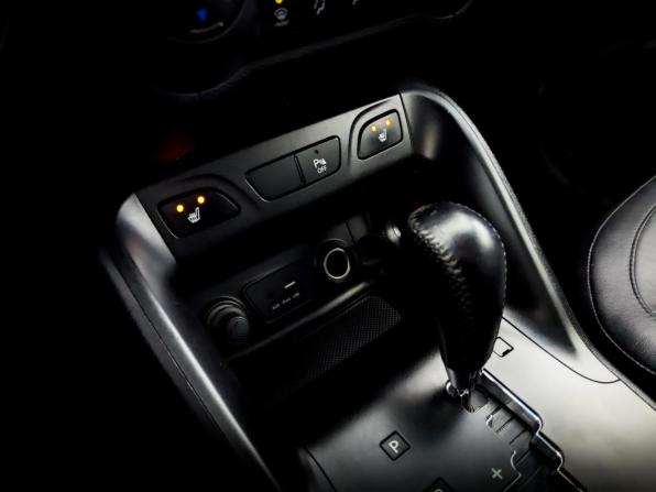 Hyundai ix35 I Рестайлинг с пробегом 2015 года, цена 1 550 000 рублей, 77988 км, внедорожник, Автокод Объявления