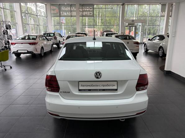 Volkswagen Polo V Рестайлинг с пробегом 2020 года, цена 1 388 000 рублей, 95506 км, седан, Автокод Объявления