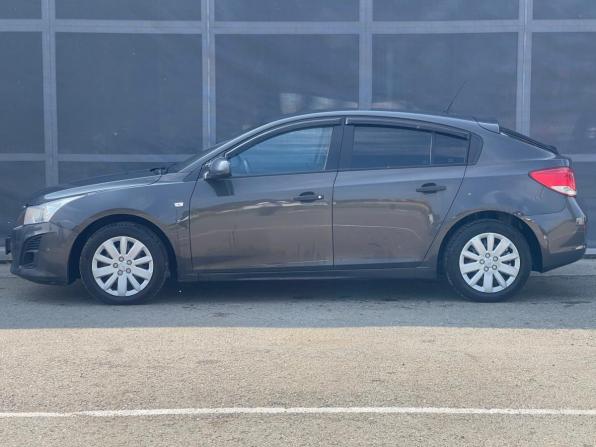 Chevrolet Cruze I Рестайлинг с пробегом 2013 года, цена 700 000 рублей, 180000 км, хэтчбек, Автокод Объявления