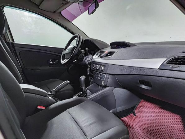 Renault Fluence I с пробегом 2011 года, цена 539 000 рублей, 212054 км, седан, Автокод Объявления