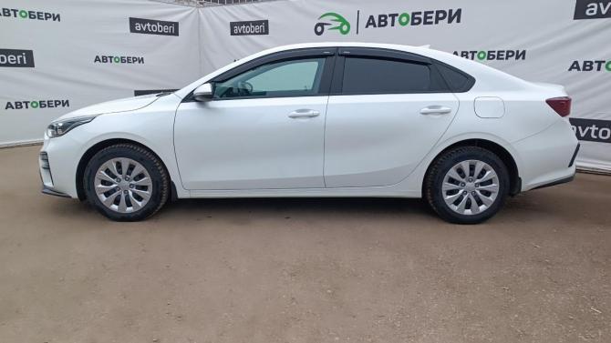 Kia Cerato IV с пробегом 2021 года, цена 2 399 000 рублей, 35259 км, седан, Автокод Объявления