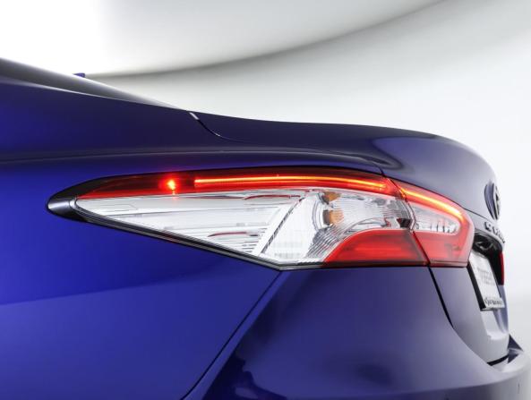 Toyota Camry VIII (XV70) Рестайлинг с пробегом 2021 года, цена 2 790 000 рублей, 170066 км, седан, Автокод Объявления