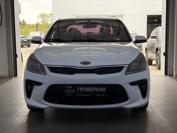 Kia Rio IV с пробегом 2018 года, цена 1 360 000 рублей, 128657 км, седан, Автокод Объявления