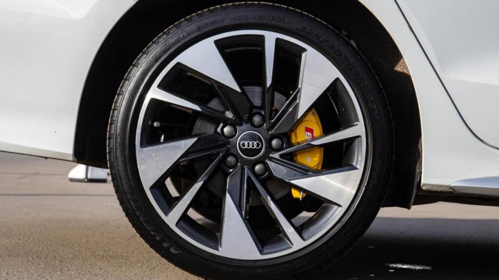 Audi A3 IV (8Y) Москва  - изображение 24