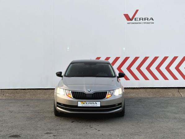 Skoda Octavia III (A7) Рестайлинг с пробегом 2018 года, цена 1 800 000 рублей, 141708 км, лифтбек, Автокод Объявления