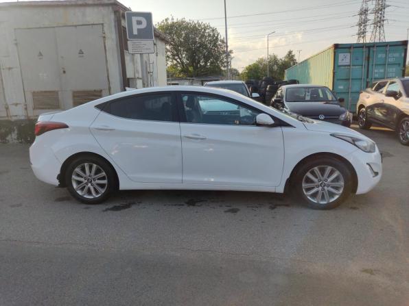 Hyundai Elantra V (MD) Рестайлинг с пробегом 2014 года, цена 1 029 000 рублей, 143000 км, седан, Автокод Объявления