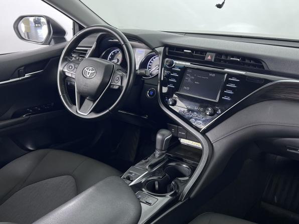 Toyota Camry VIII (XV70) с пробегом 2018 года, цена 2 370 000 рублей, 207000 км, седан, Автокод Объявления