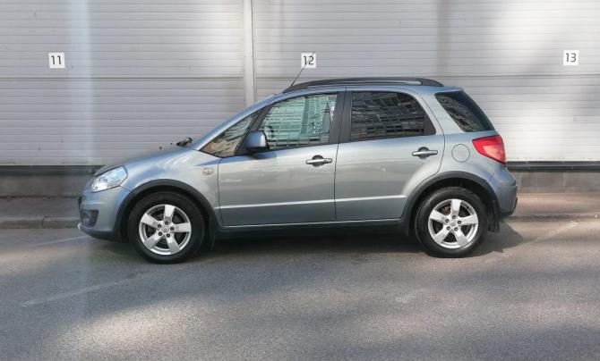 Suzuki SX4 I (Classic) Рестайлинг с пробегом 2011 года, цена 669 000 рублей, 164878 км, хэтчбек, Автокод Объявления