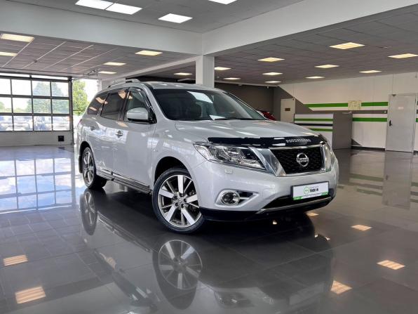 Nissan Pathfinder IV с пробегом 2015 года, цена 1 795 000 рублей, 163124 км, внедорожник, Автокод Объявления