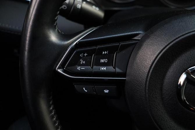 Mazda 6 III (GJ) Рестайлинг 2 с пробегом 2020 года, цена 2 390 000 рублей, 99091 км, седан, Автокод Объявления