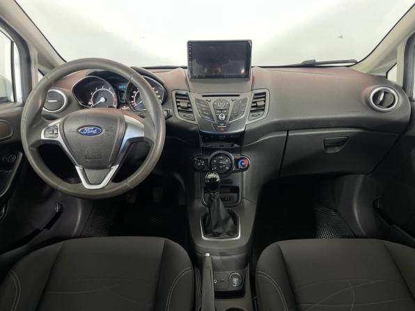Ford Fiesta Mk6 Рестайлинг с пробегом 2016 года, цена 735 000 рублей, 152200 км, седан, Автокод Объявления