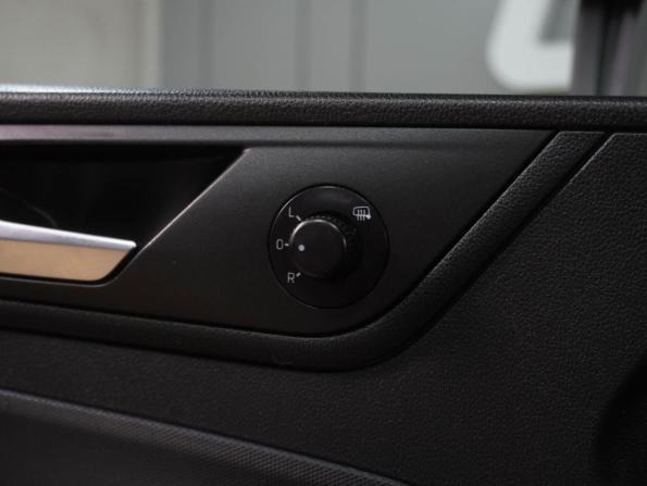 Volkswagen Polo VI с пробегом 2022 года, цена 1 489 000 рублей, 155428 км, лифтбек, Автокод Объявления