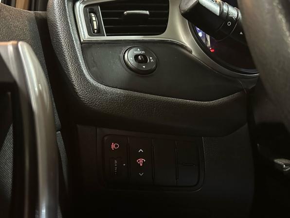 Kia Ceed II Рестайлинг с пробегом 2015 года, цена 955 000 рублей, 205183 км, хэтчбек, Автокод Объявления