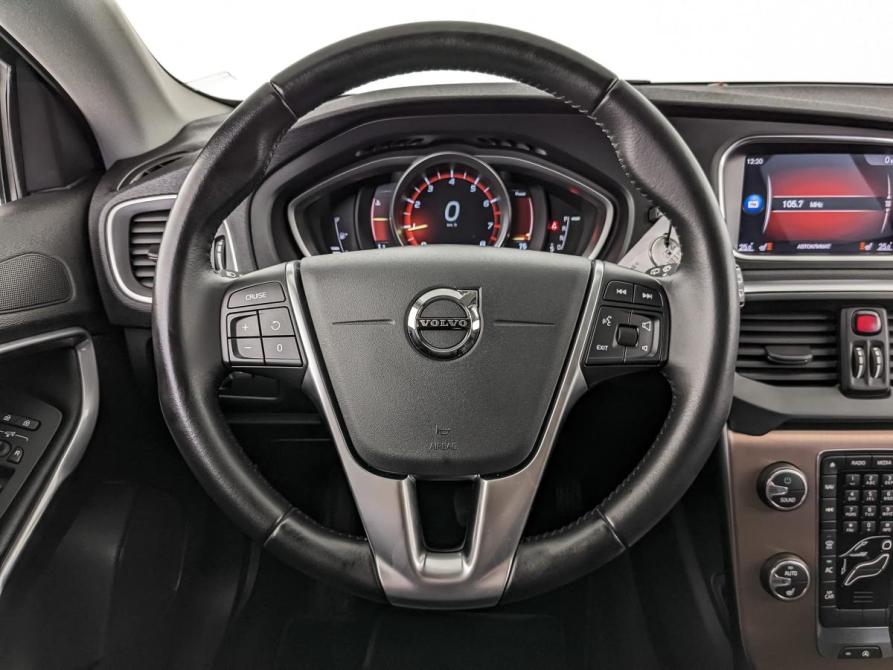 Volvo V40 II Рестайлинг Москва  - изображение 21