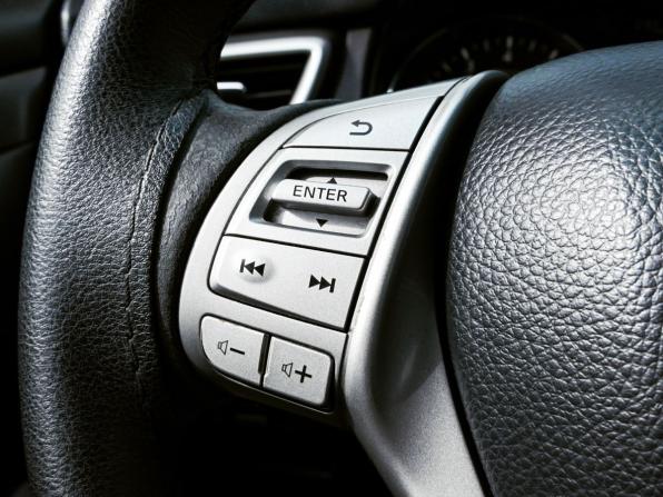 Nissan Qashqai II с пробегом 2014 года, цена 1 215 000 рублей, 252000 км, внедорожник, Автокод Объявления
