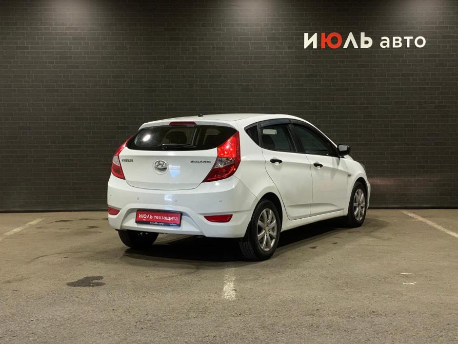 Hyundai Solaris I Челябинск  - изображение 5