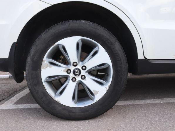 Hyundai Santa Fe II Рестайлинг с пробегом 2011 года, цена 1 229 000 рублей, 282000 км, внедорожник, Автокод Объявления
