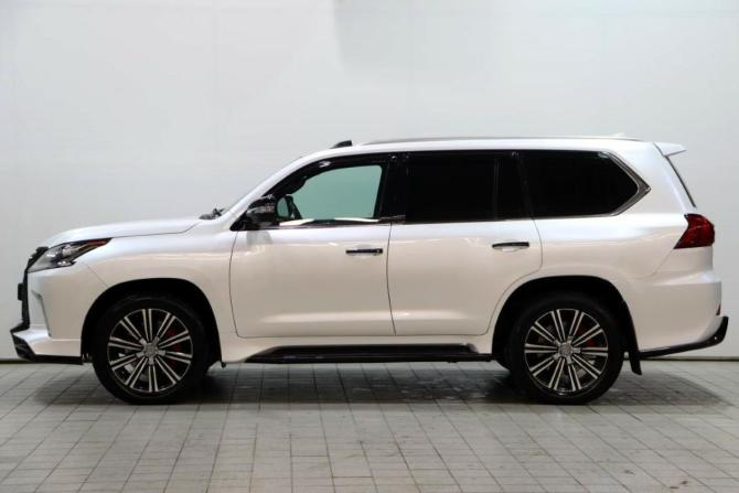 Lexus LX III Рестайлинг 2 с пробегом 2019 года, цена 8 990 000 рублей, 224142 км, внедорожник, Автокод Объявления