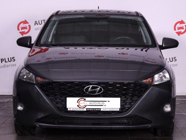 Hyundai Solaris II Рестайлинг с пробегом 2021 года, цена 1 580 000 рублей, 87735 км, седан, Автокод Объявления