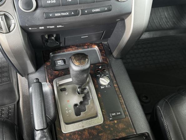 Toyota Land Cruiser 200 Series с пробегом 2011 года, цена 3 550 000 рублей, 253538 км, внедорожник, Автокод Объявления