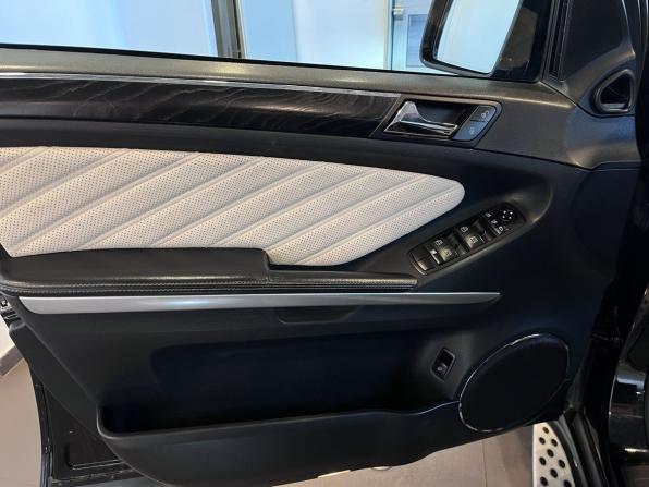 Mercedes-Benz GL-Класс I (X164) Рестайлинг с пробегом 2011 года, цена 2 390 000 рублей, 115905 км, внедорожник, Автокод Объявления