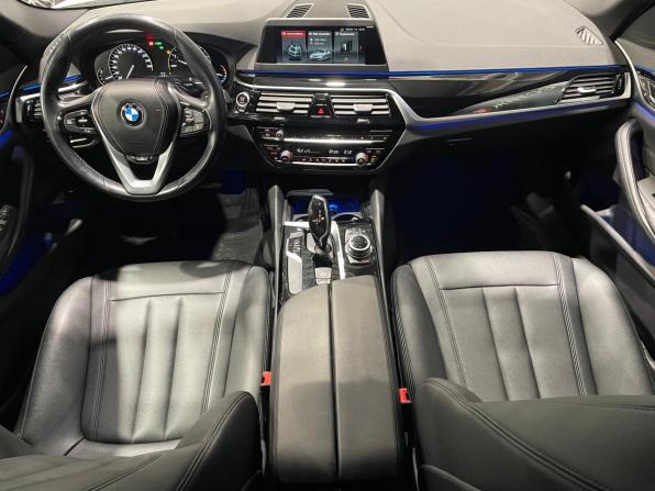 BMW 5 серии VII (G30/G31/G38) с пробегом 2017 года, цена 2 850 000 рублей, 48130 км, седан, Автокод Объявления