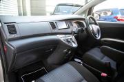 Toyota ISis I Рестайлинг Иркутск  - изображение 41
