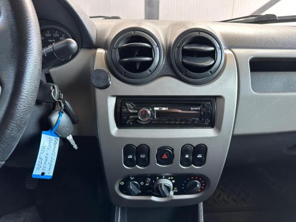 Renault Logan I Рестайлинг с пробегом 2011 года, цена 490 000 рублей, 205025 км, седан, Автокод Объявления