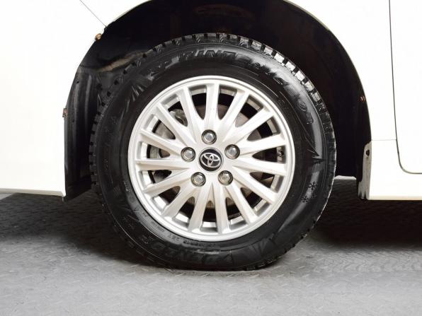 Toyota Voxy III (R80) с пробегом 2016 года, цена 1 649 999 рублей, 210287 км, минивэн, Автокод Объявления