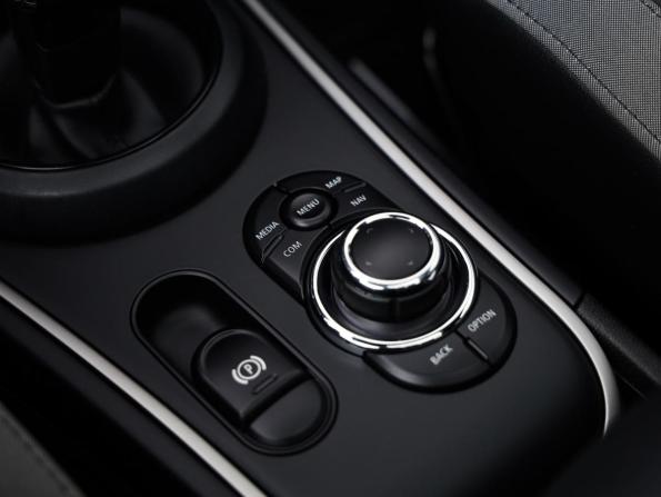 Mini Countryman II Рестайлинг с пробегом 2021 года, цена 3 369 000 рублей, 142999 км, внедорожник, Автокод Объявления