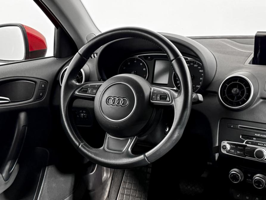 Audi A1 I (8X) Рестайлинг Санкт-Петербург  - изображение 18