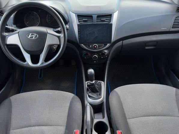 Hyundai Solaris I с пробегом 2011 года, цена 690 000 рублей, 168201 км, седан, Автокод Объявления