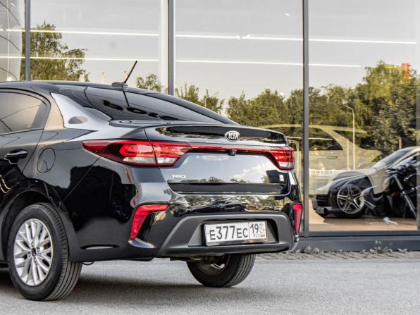 Kia Rio IV с пробегом 2019 года, цена 1 397 000 рублей, 98727 км, седан, Автокод Объявления
