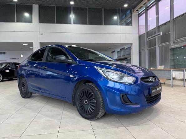 Hyundai Solaris I с пробегом 2013 года, цена 695 000 рублей, 207376 км, седан, Автокод Объявления