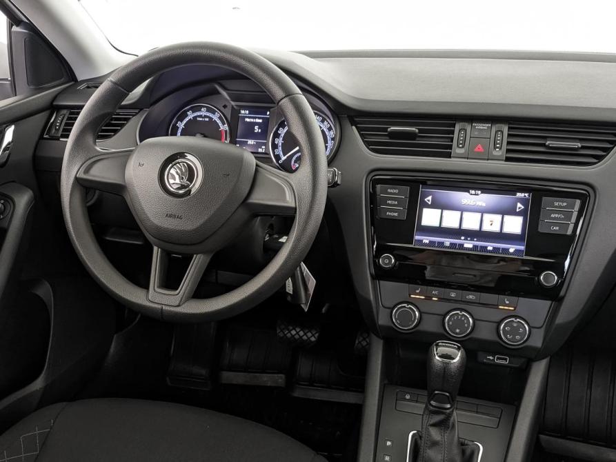 Skoda Octavia III (A7) Рестайлинг Москва  - изображение 25