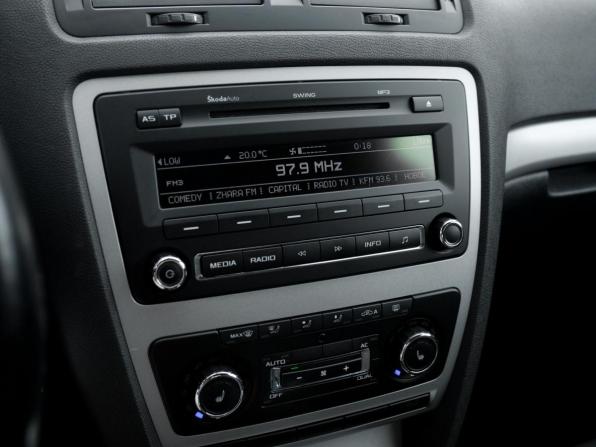 Skoda Octavia II (A5) Рестайлинг с пробегом 2012 года, цена 798 000 рублей, 258000 км, лифтбек, Автокод Объявления
